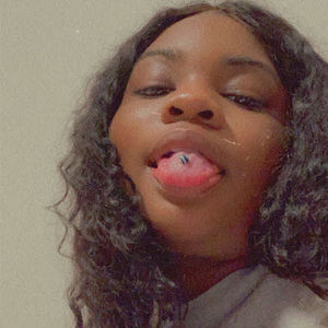 Meet your Posher, Kiayralife